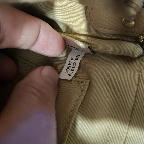 Nude coach purse - Picture 11 of 13